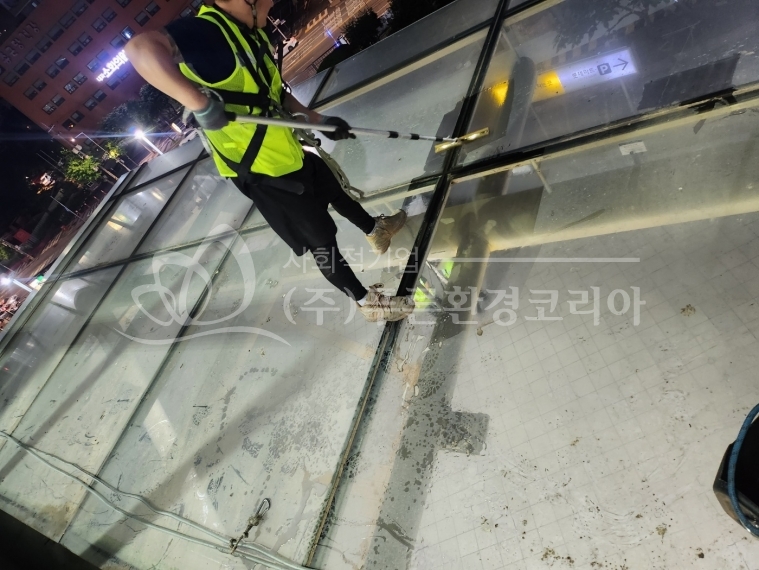 1_작업 중.jpg